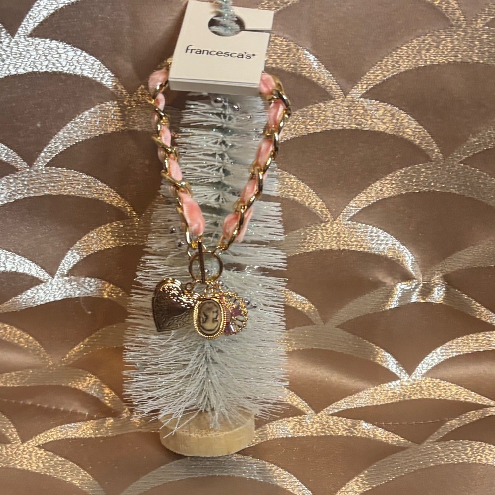 Francesca's Collections Pink and Gold Charm bracelet